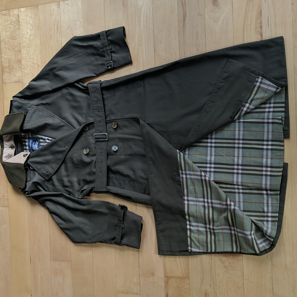 Authentic Vintage Burberry Trench in Army Green